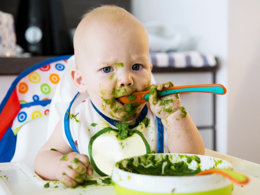 Introducing Solid Foods to Your Baby